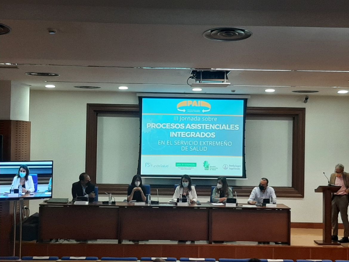 EL MODELO DE GESTIÓN POR PROCESOS, EL PRESENTE Y EL FUTURO DE LA SANIDAD EXTREMEÑA.