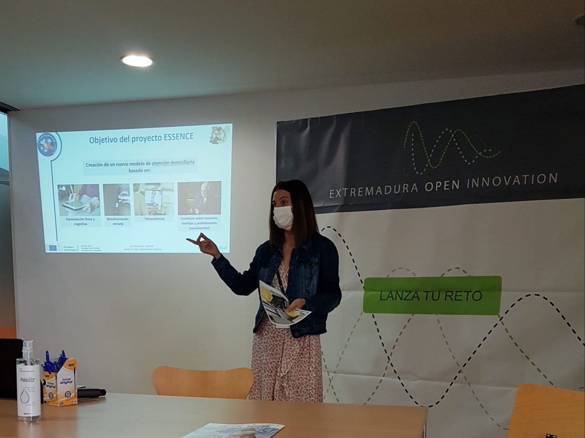 Una plataforma empática para monitorizar, estimular, enriquecer y ayudar de forma personalizada a los mayores y niños en su ambiente